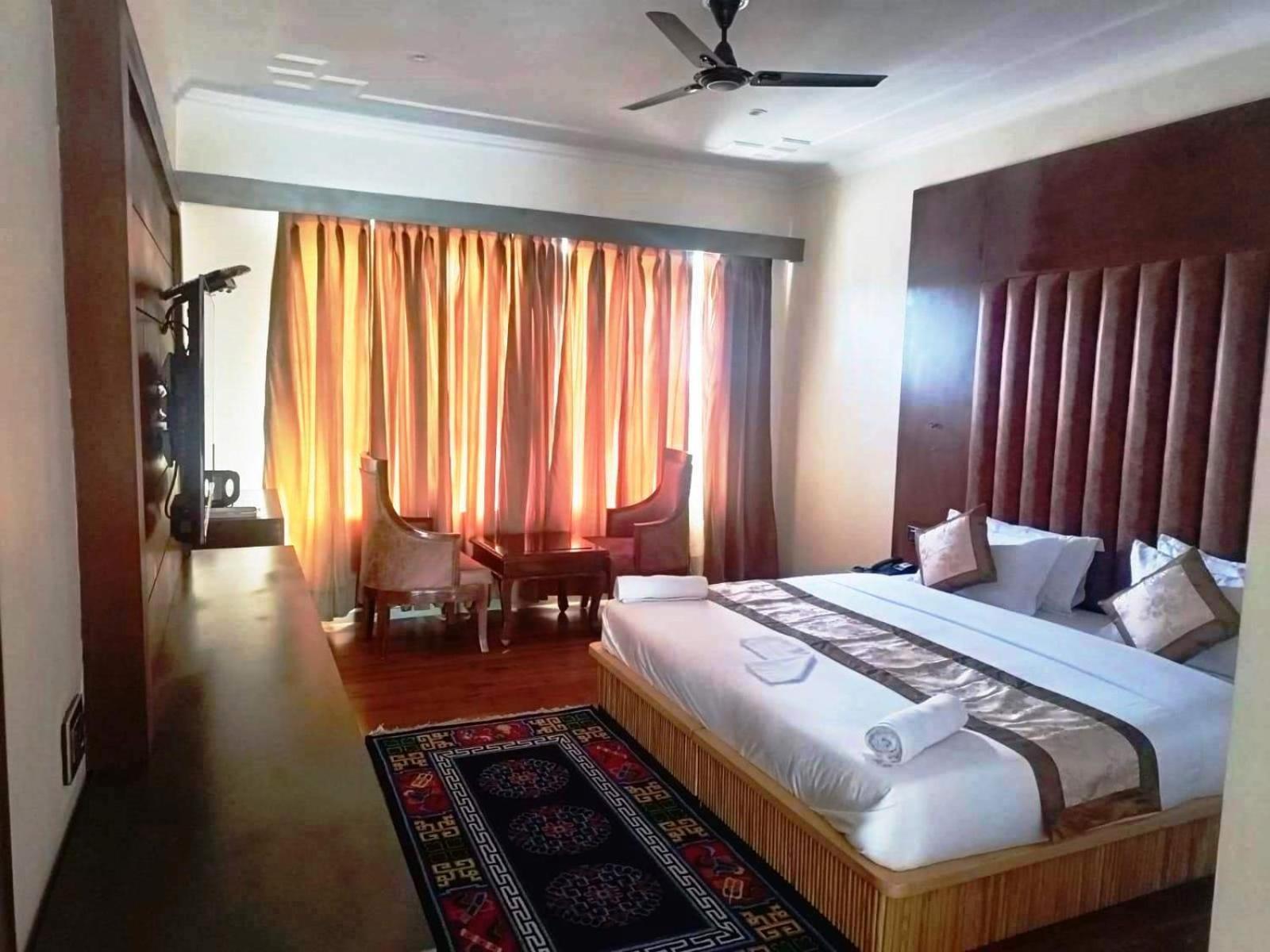 Hotel Ladakh Heaven Leh Bagian luar foto