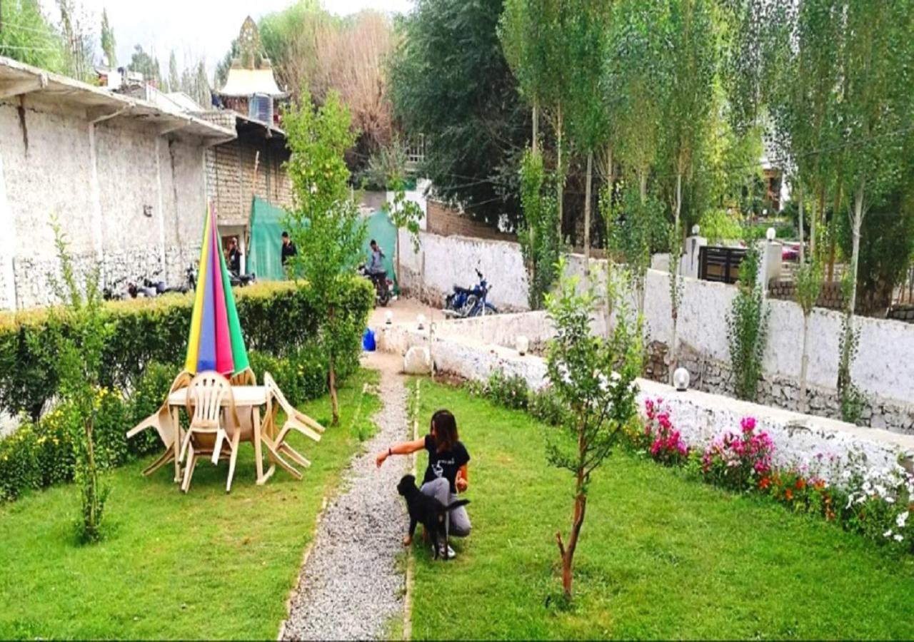 Hotel Ladakh Heaven Leh Bagian luar foto